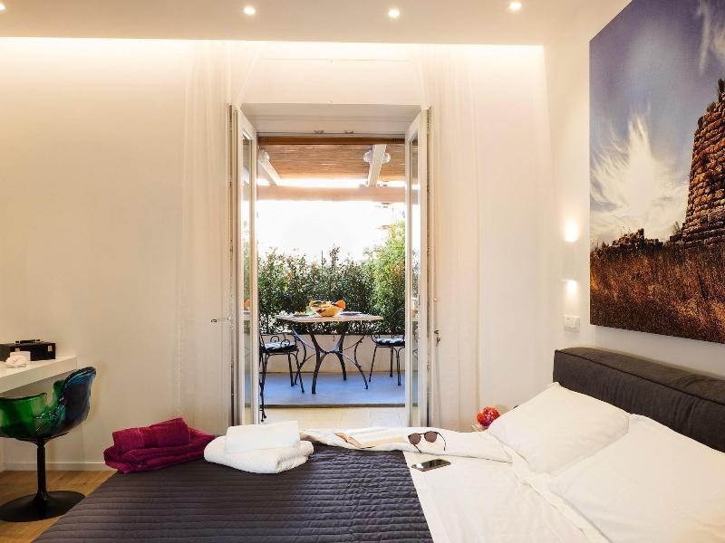 J&O' Luxury Suite - Oda