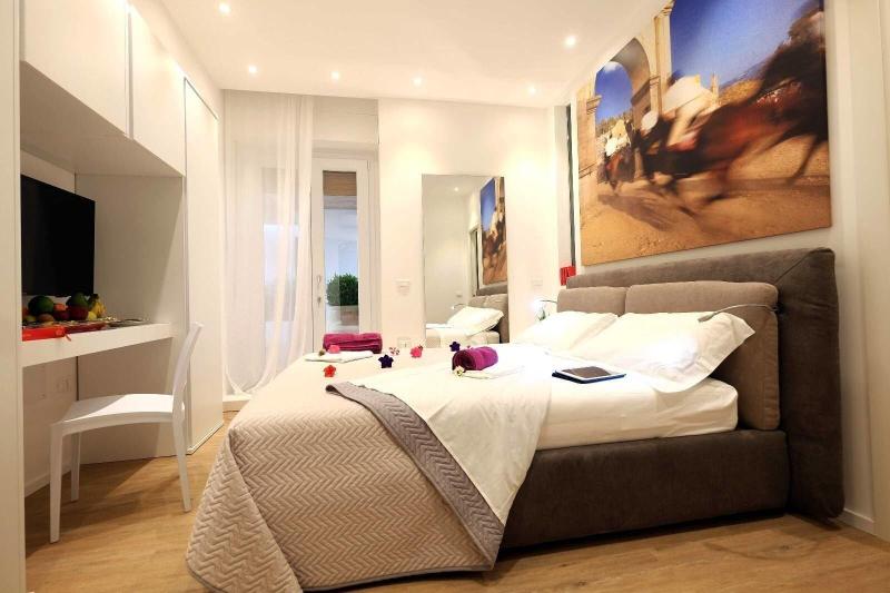 J&O' Luxury Suite - Oda