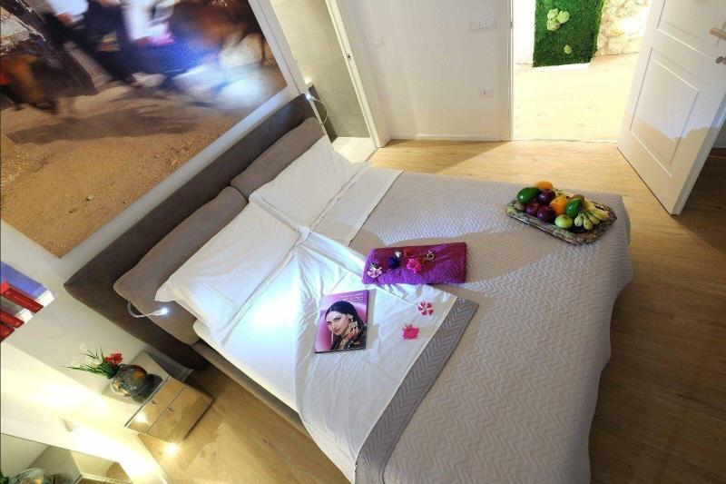 J&O' Luxury Suite - Oda