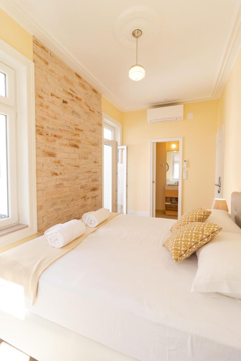 1898 Home & Suites - Oda