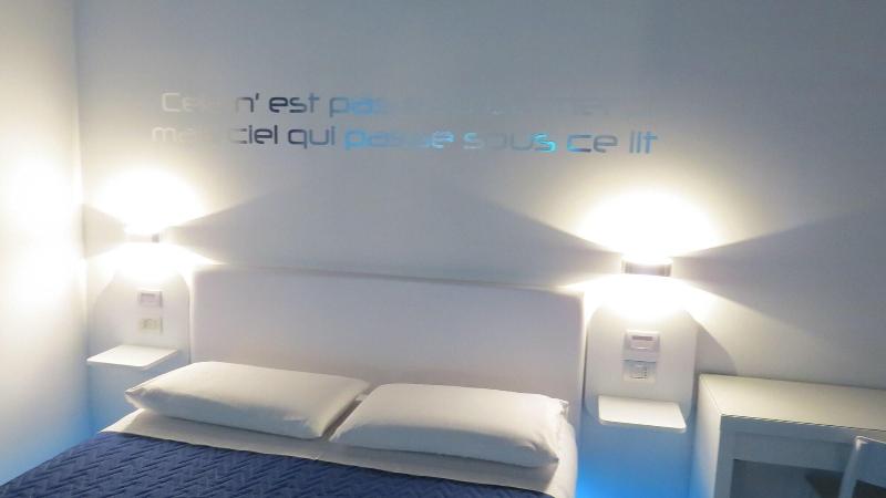 Skyhouse Beverello - Oda