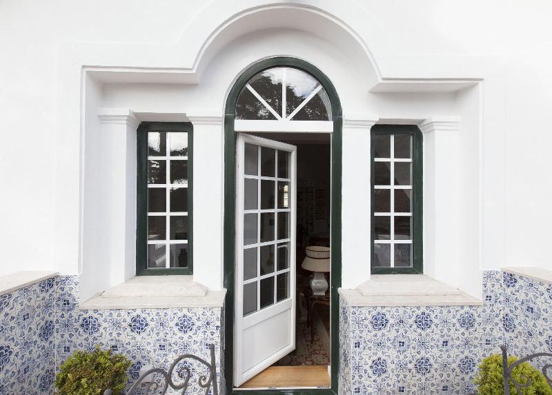 Villa Estefânia - Genel
