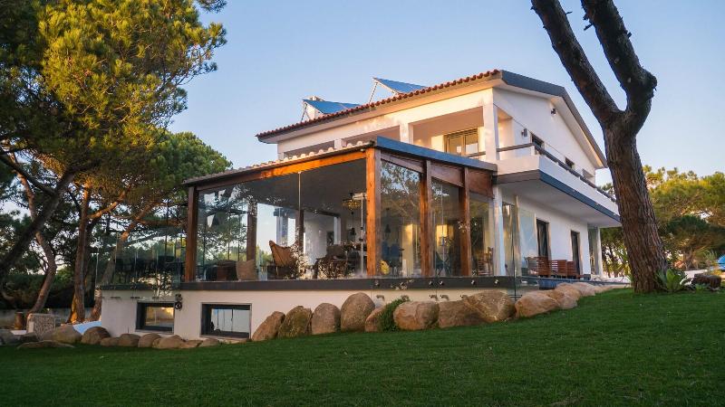 Azen Cool House - Genel