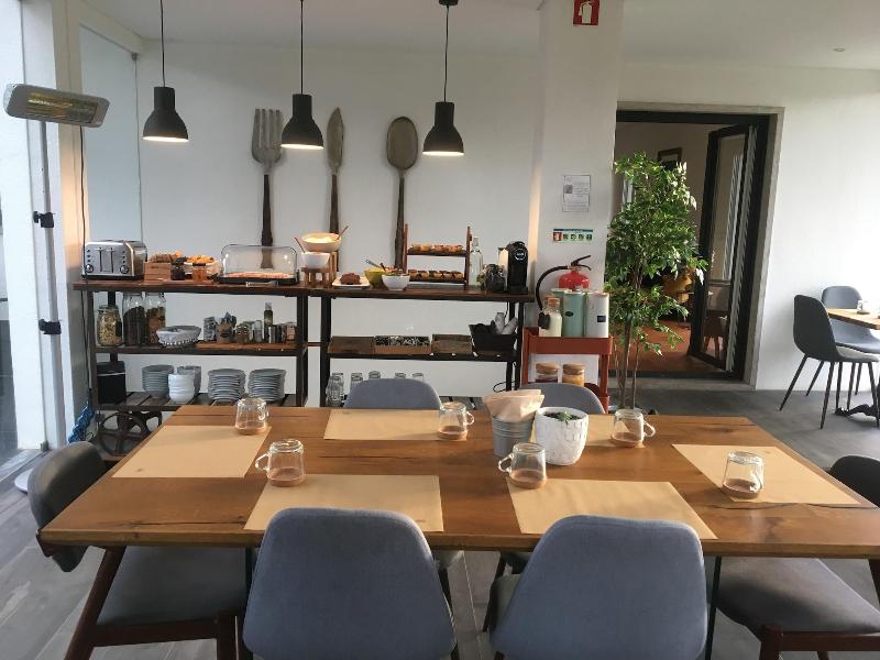 Azen Cool House - Restoran