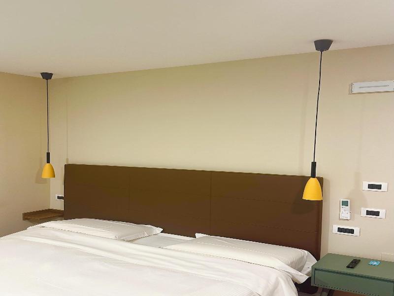 Home 146 - Oda