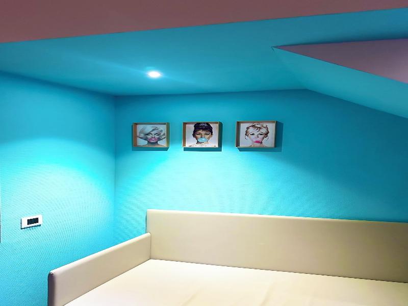 Home 146 - Oda