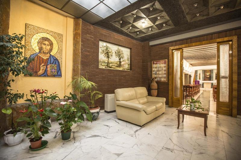 Istituto Piccole Ancelle Di Cristo Re - Lobi