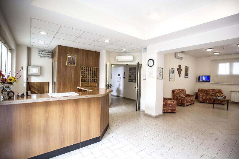 Istituto Piccole Ancelle Di Cristo Re - Lobi