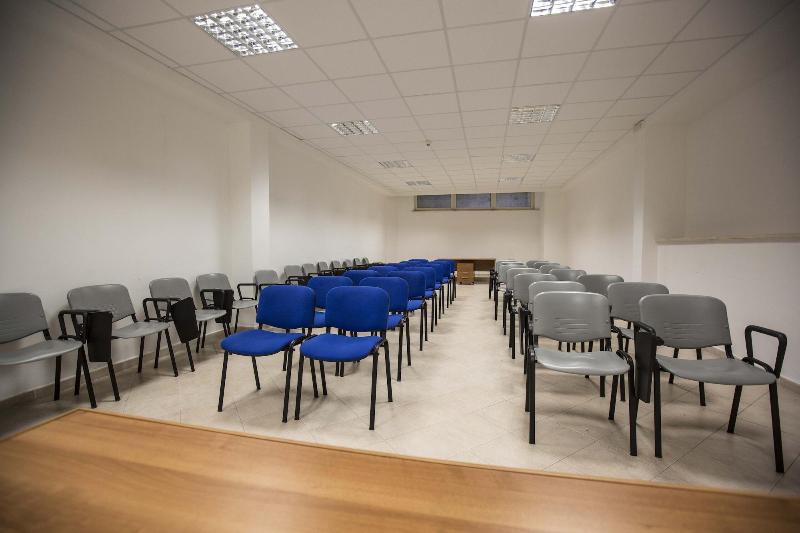 Istituto Piccole Ancelle Di Cristo Re - Toplantı