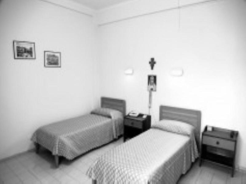 Istituto Piccole Ancelle Di Cristo Re - Oda