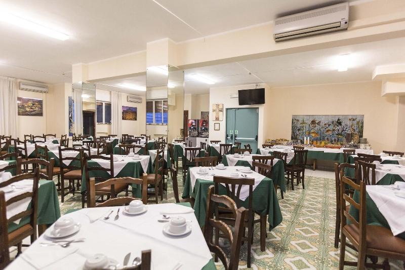 Istituto Piccole Ancelle Di Cristo Re - Restoran