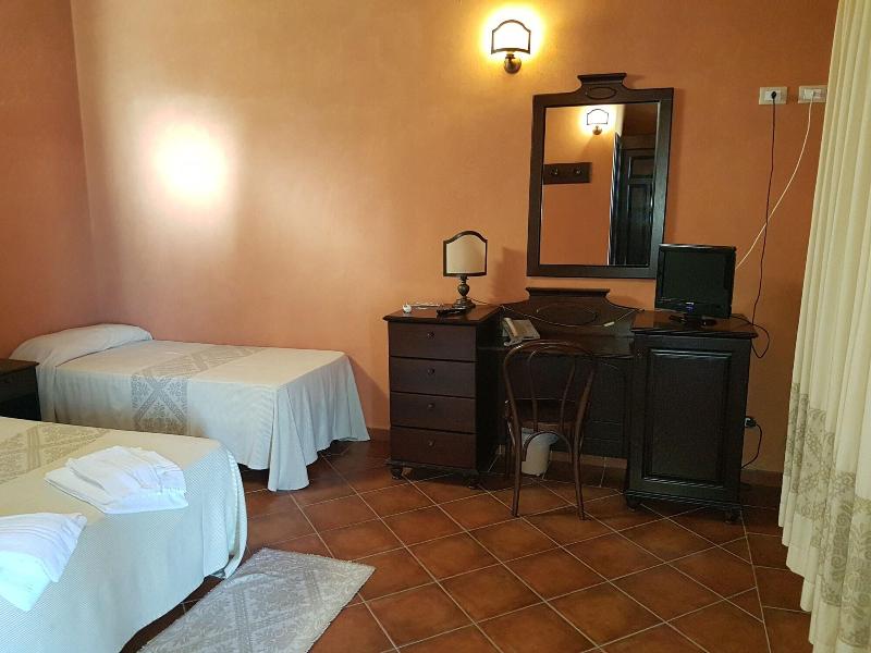 Hotel Sardus Pater - Oda