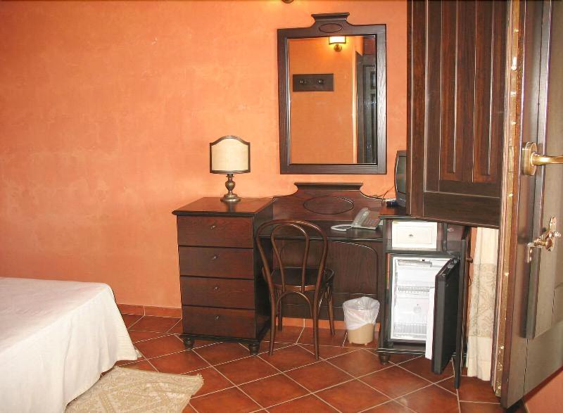 Hotel Sardus Pater - Oda