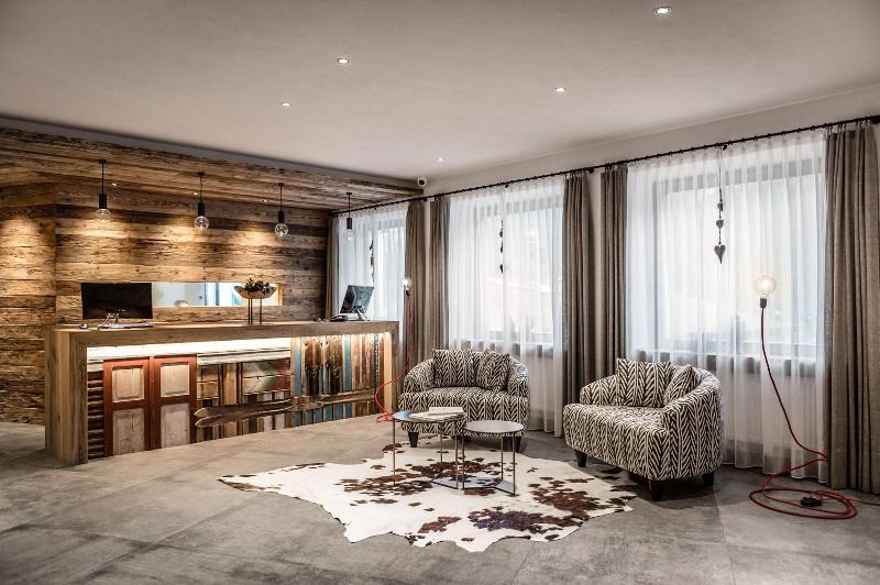 Hotel Gran Ciasa - Lobi