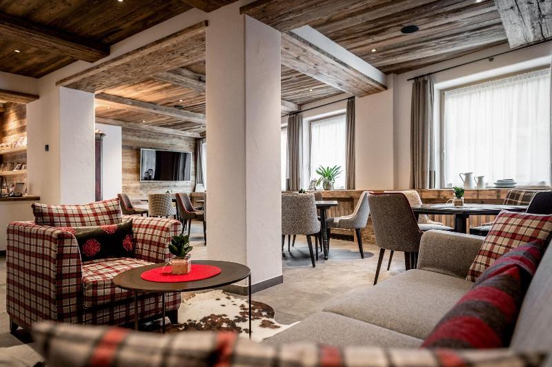 Hotel Gran Ciasa - Lobi