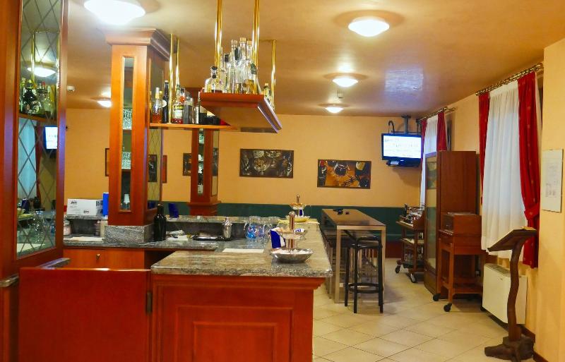 Hotel Vajont - Bar