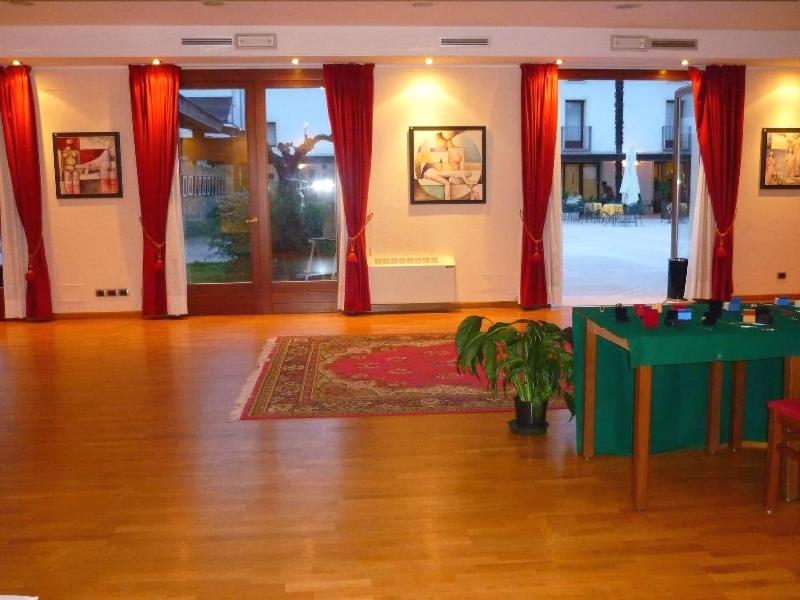 Hotel In Sylvis - Lobi
