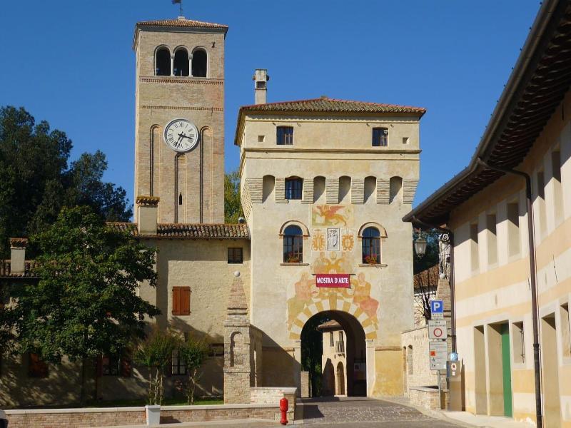 Hotel In Sylvis - Genel