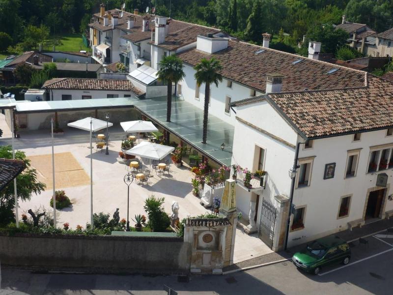 Hotel In Sylvis - Genel