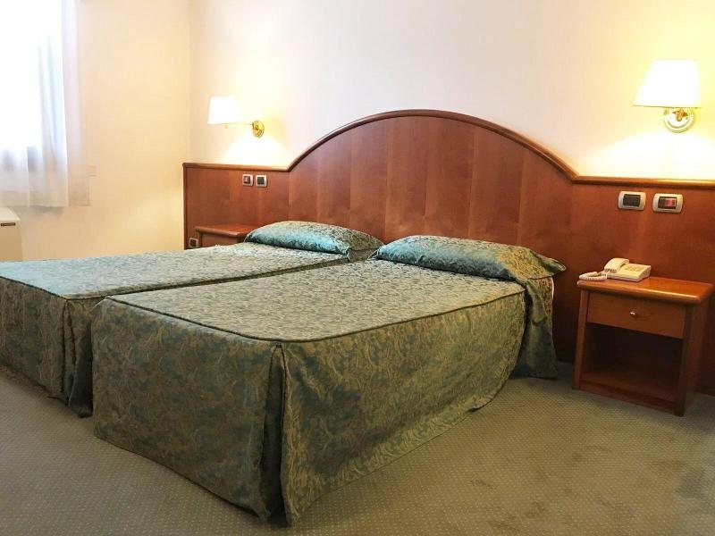 Hotel In Sylvis - Oda