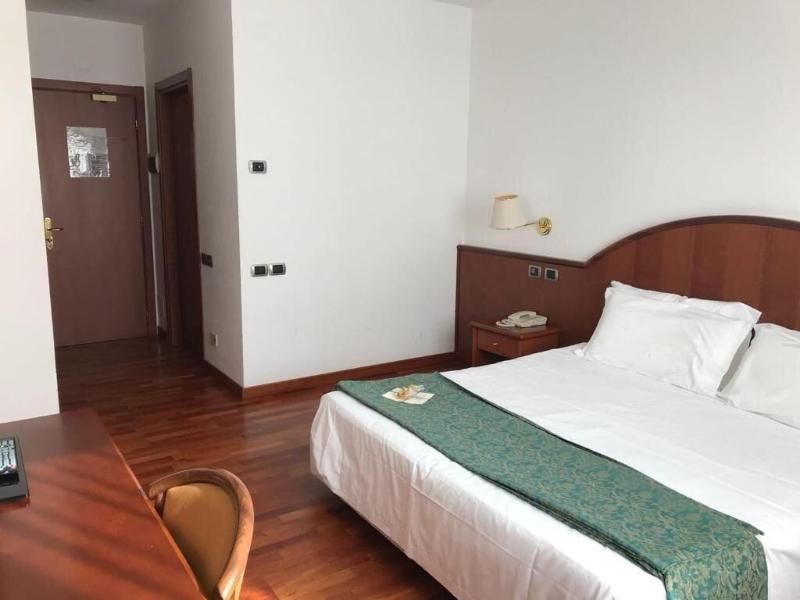 Hotel In Sylvis - Oda