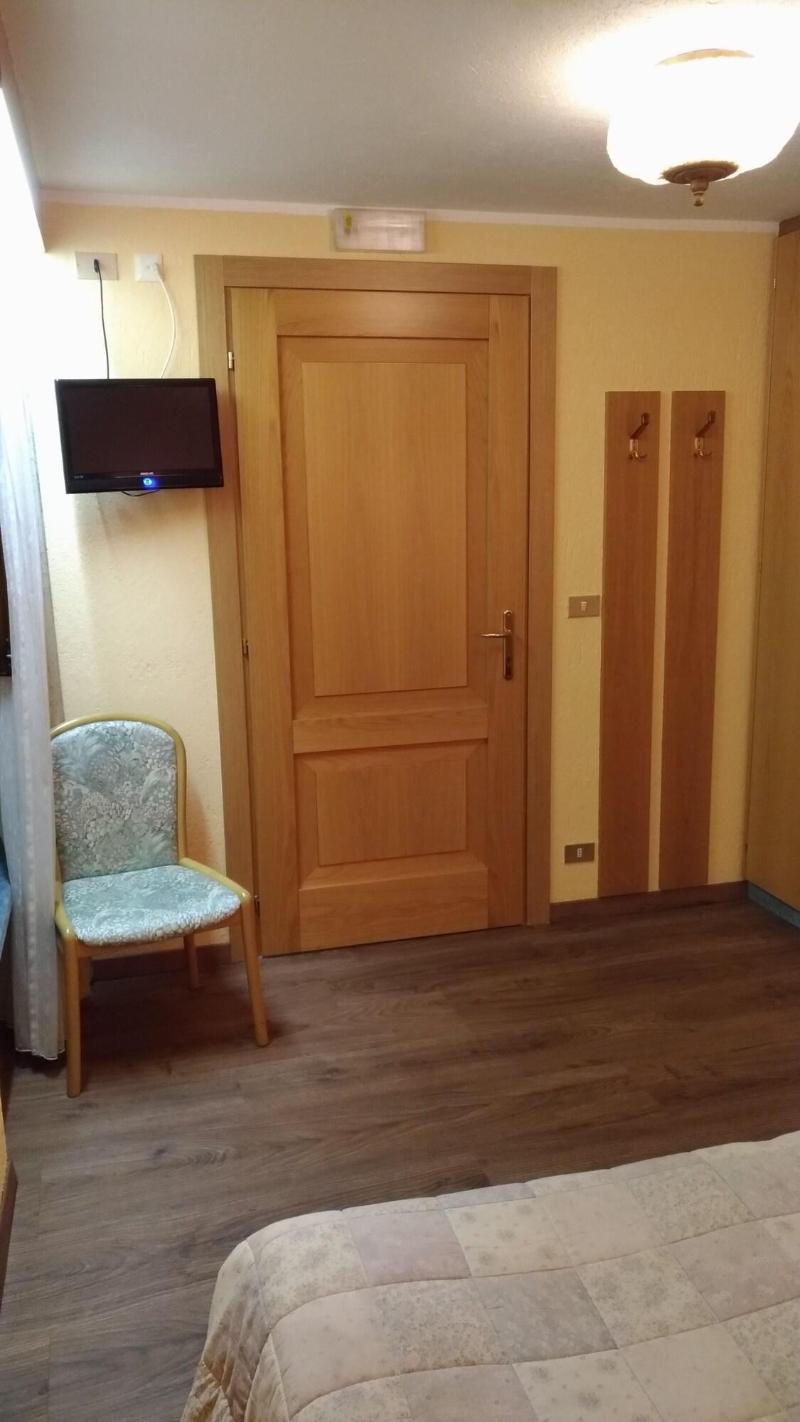 Hotel Ottoz Meublè - Oda