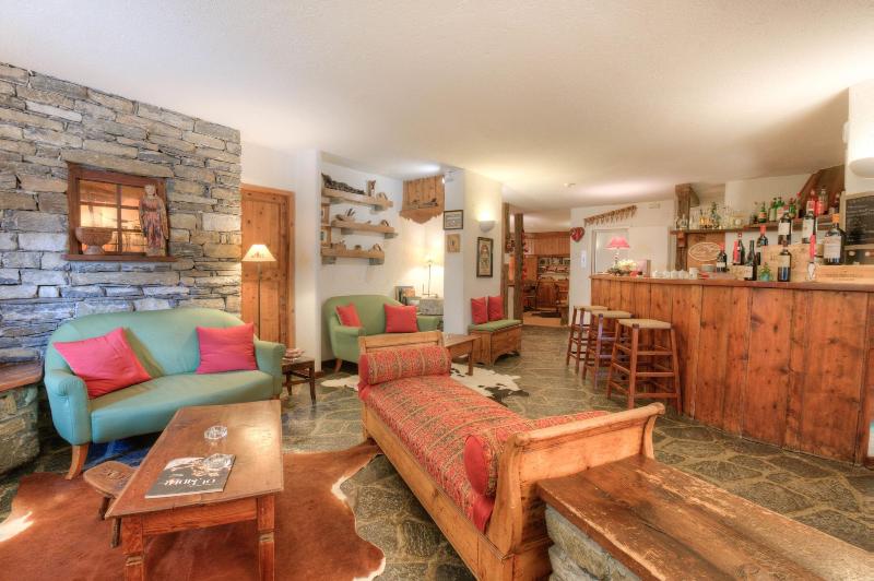 Hotel La Grange - Lobi