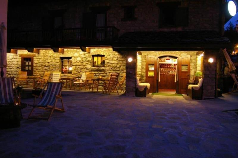 Hotel La Grange - Genel