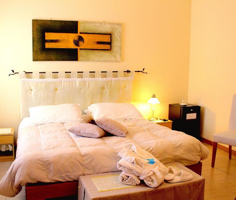 Bed&Breakfast EREMES - Oda