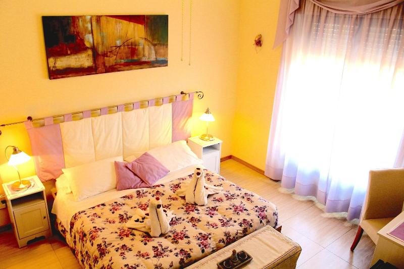 Bed&Breakfast EREMES - Oda