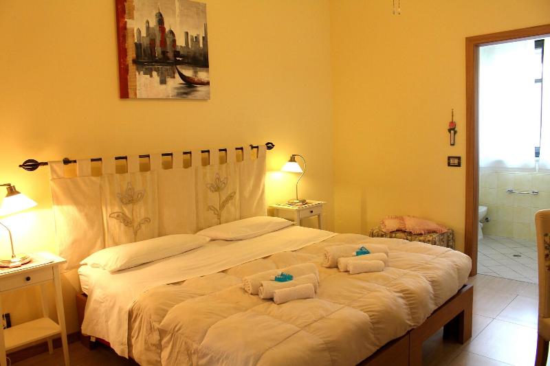Bed&Breakfast EREMES - Oda