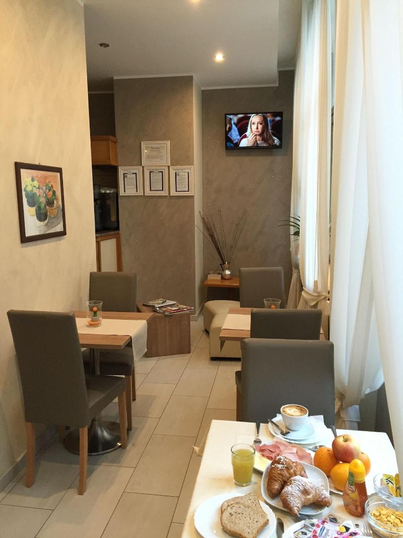 Hotel Montecarlo - Restoran