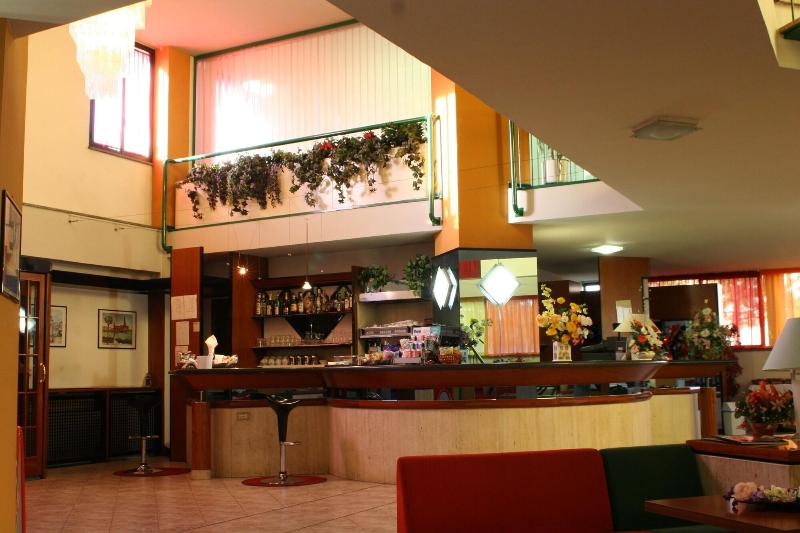 Orzihotel - Bar