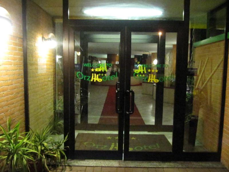 Orzihotel - Lobi