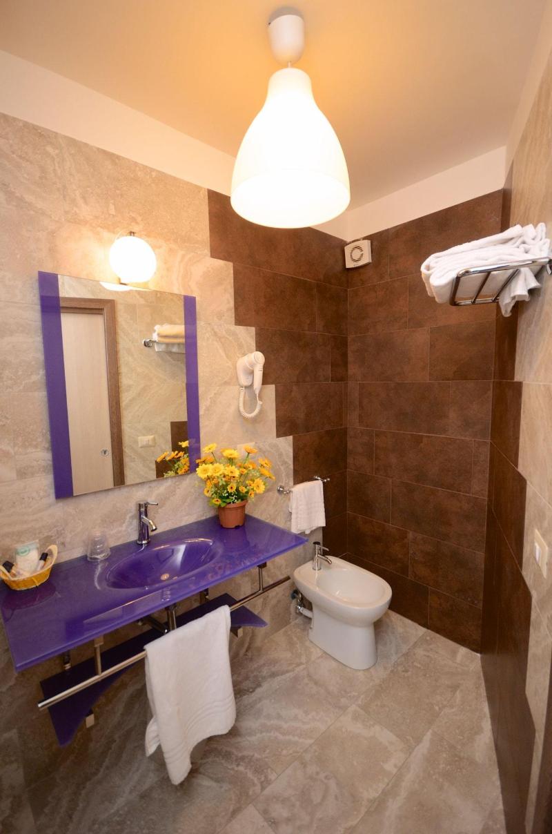 Hotel Clinton - Oda