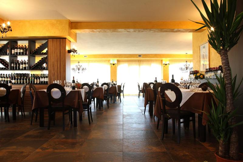 T'AMI Hotel Resort SPA - Restoran