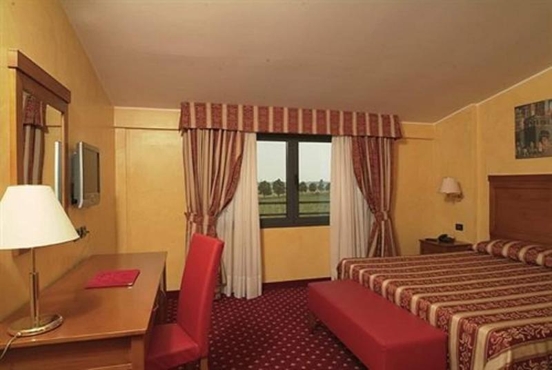 Hotel Riz - Oda