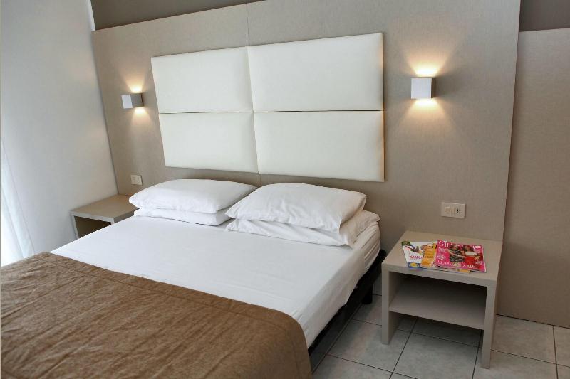 Hotel Columbia & Ninfea - Oda