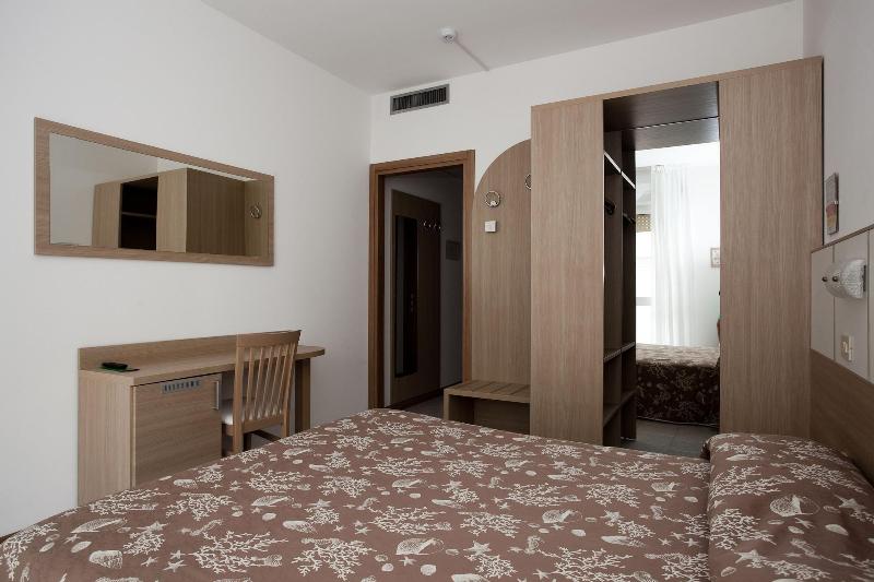 Hotel Columbia & Ninfea - Oda