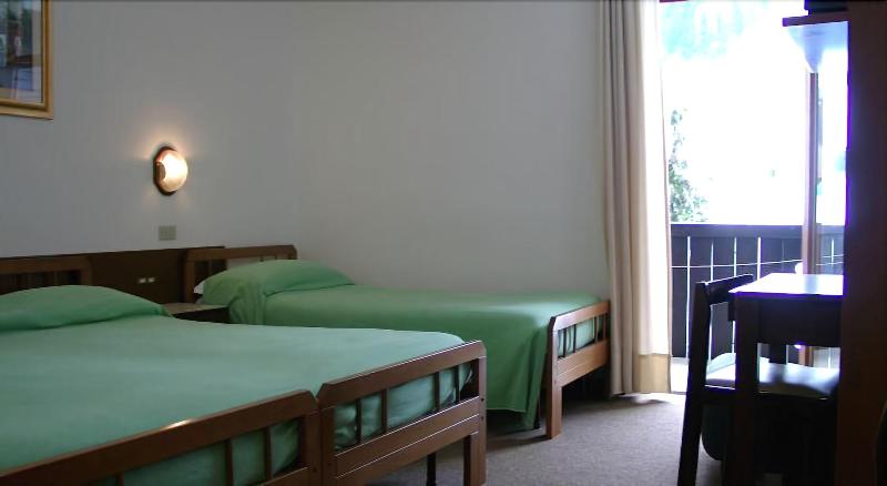 Hotel Davost - Oda