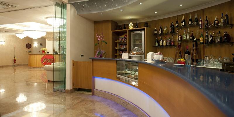 Park Hotel Tyrrenian - Bar