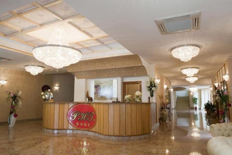 Park Hotel Tyrrenian - Lobi