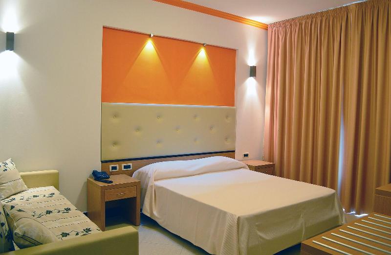 Park Hotel Tyrrenian - Oda