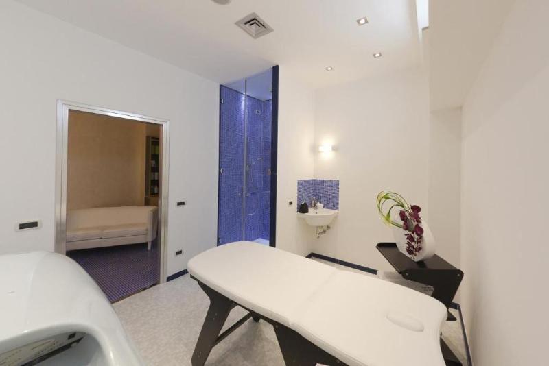 Park Hotel Tyrrenian - Oda