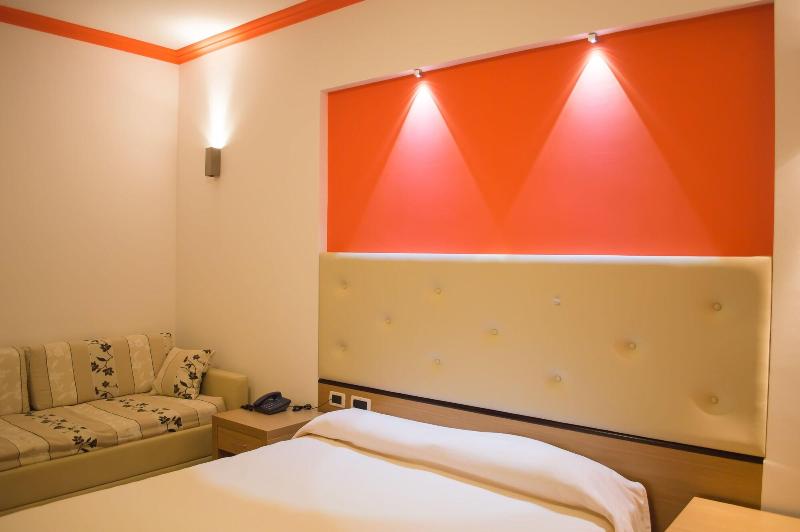 Park Hotel Tyrrenian - Oda
