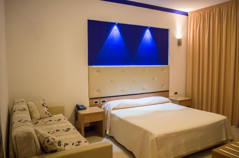 Park Hotel Tyrrenian - Oda
