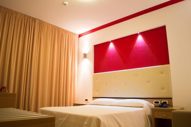 Park Hotel Tyrrenian - Oda