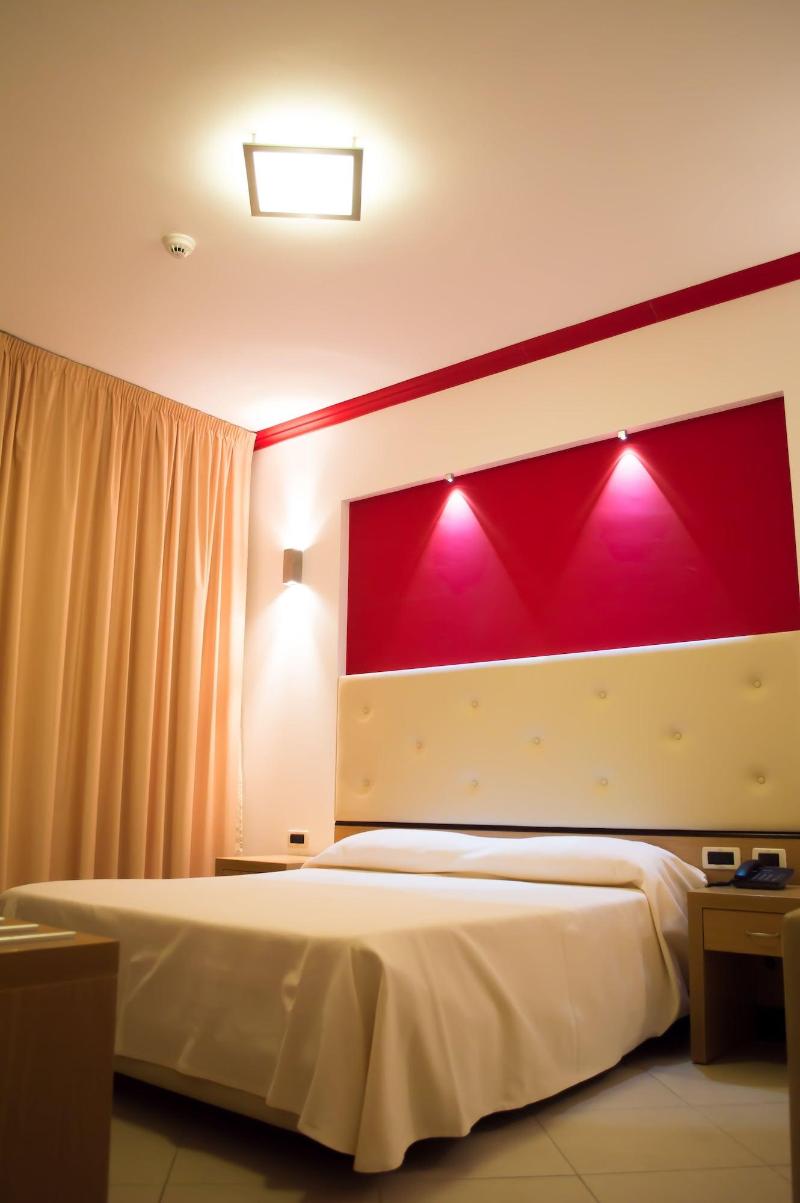 Park Hotel Tyrrenian - Oda
