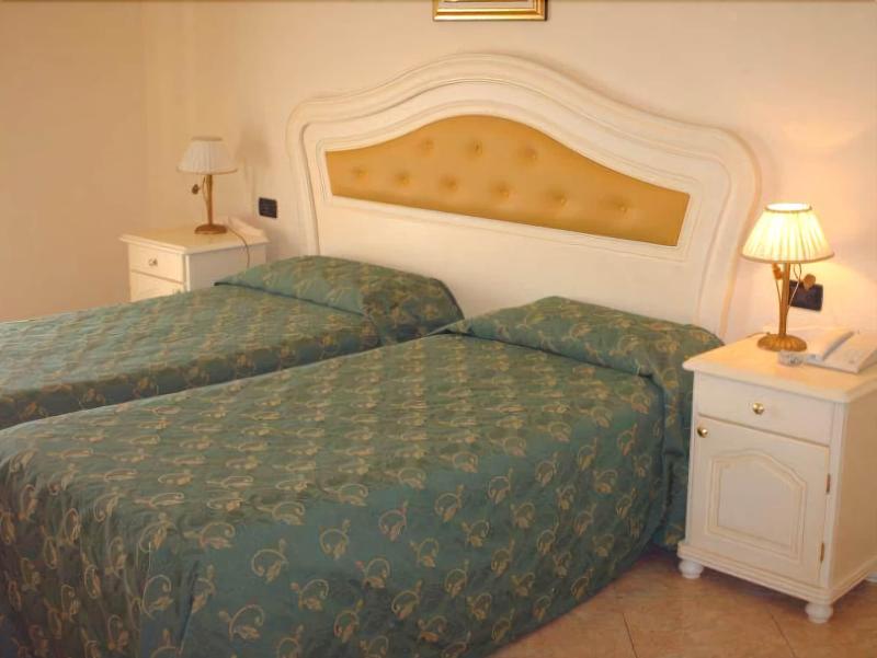 Hotel Club Residence Roscianum - Oda