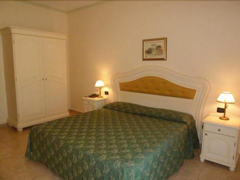 Hotel Club Residence Roscianum - Oda